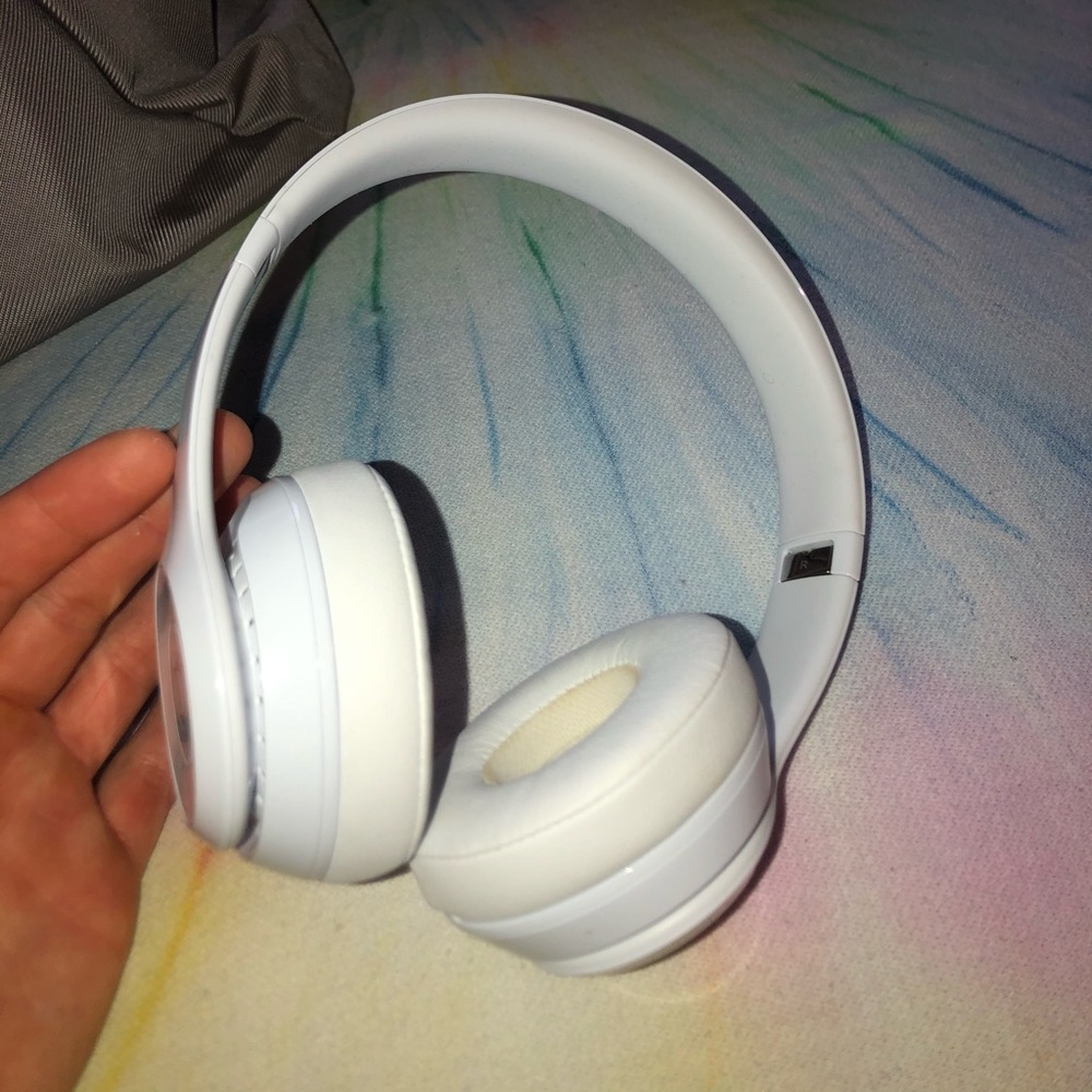 Beats wireless headphones